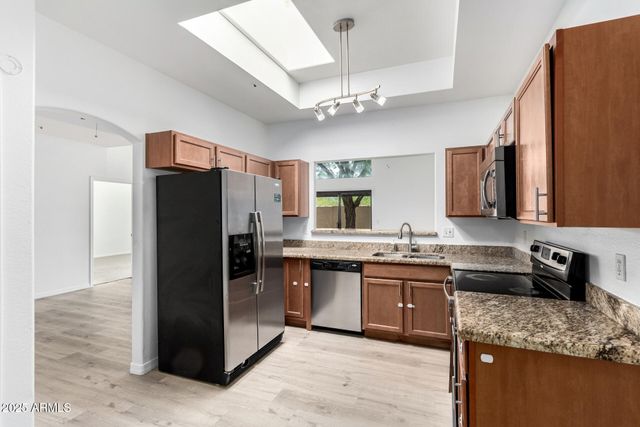 11751 E BECKER Lane, Scottsdale, AZ 85259