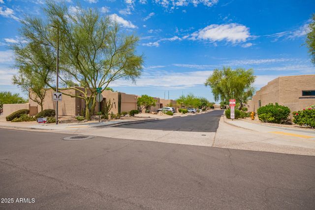 11751 E BECKER Lane, Scottsdale, AZ 85259