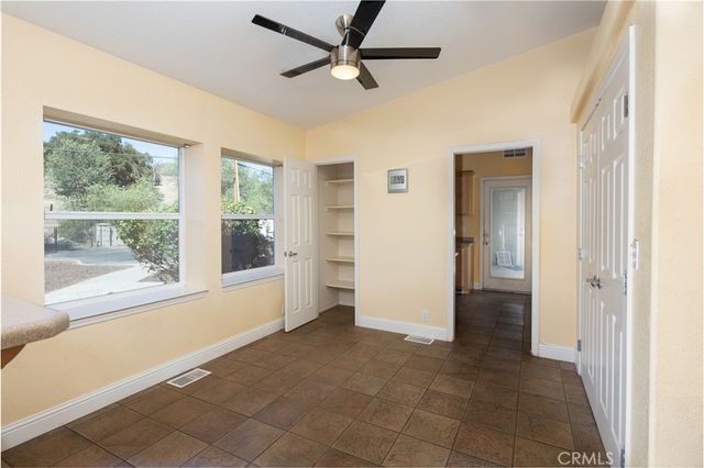 6395 Parkhill Road, Santa Margarita, CA 93453