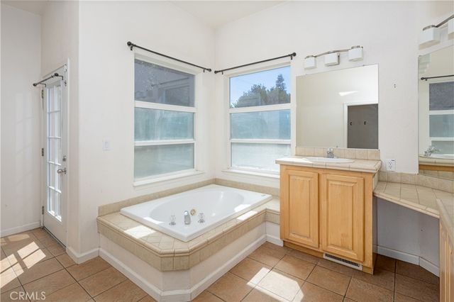 6395 Parkhill Road, Santa Margarita, CA 93453