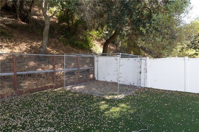 6395 Parkhill Road, Santa Margarita, CA 93453