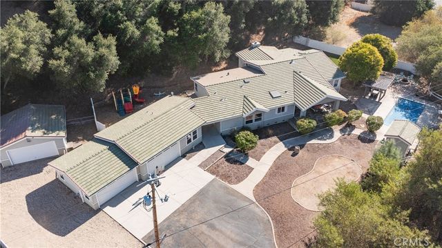 6395 Parkhill Road, Santa Margarita, CA 93453