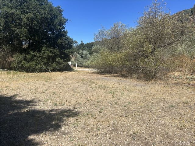 6395 Parkhill Road, Santa Margarita, CA 93453