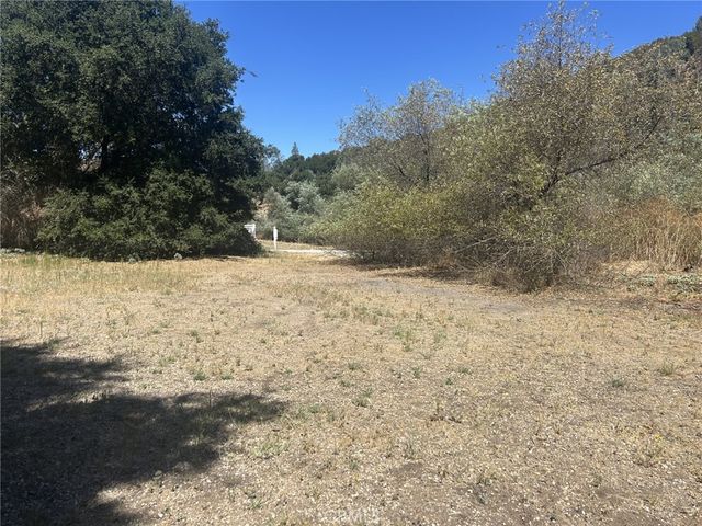 6395 Parkhill Road, Santa Margarita, CA 93453