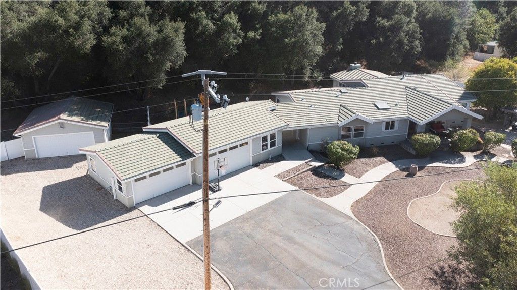 6395 Parkhill Road, Santa Margarita, CA 93453