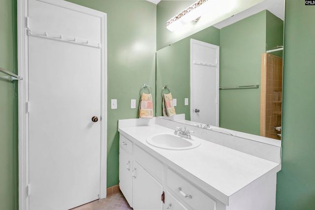 596 Valley Ridge Road, Swansea, SC 29160