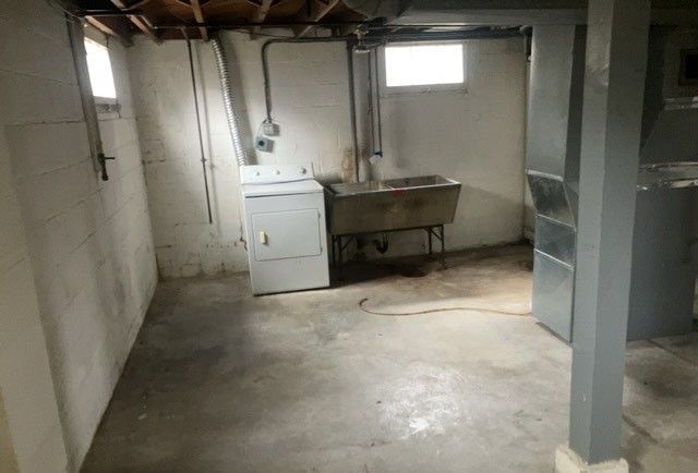 2917 Lawndale Avenue, Rockford, IL 61101