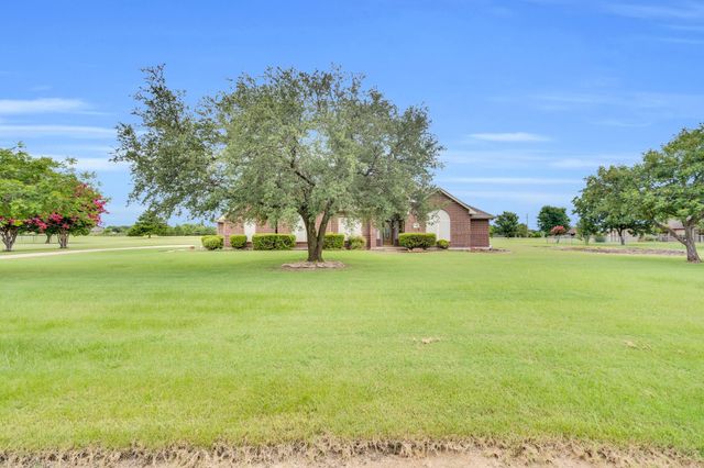 104 Watauga Drive, Waxahachie, TX 75165