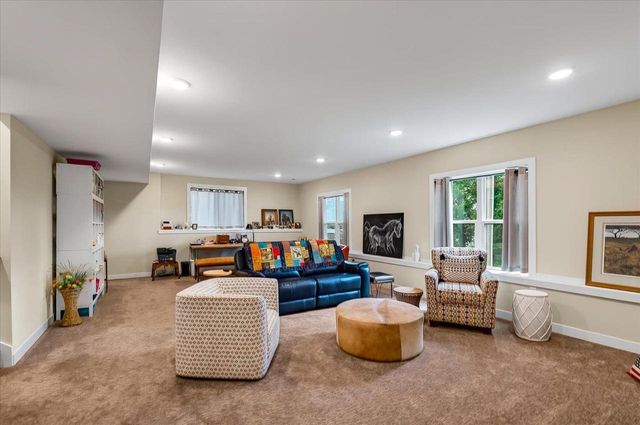 4141 Fox Forest Way, Deforest, WI 53532