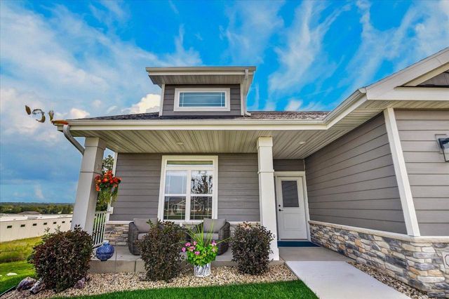 4141 Fox Forest Way, Deforest, WI 53532