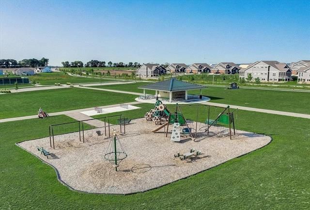 4141 Fox Forest Way, Deforest, WI 53532