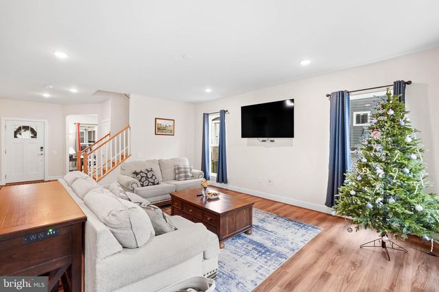 17751 WHITE CAMPION WAY, Dumfries, VA 22026