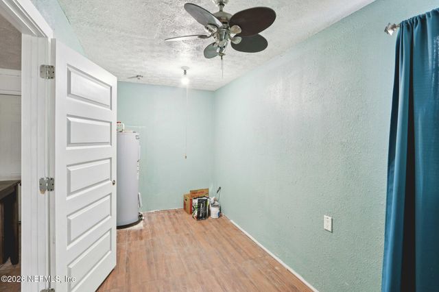 7957 JOLLIET Drive, Jacksonville, FL 32217