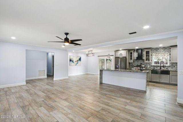 7957 JOLLIET Drive, Jacksonville, FL 32217