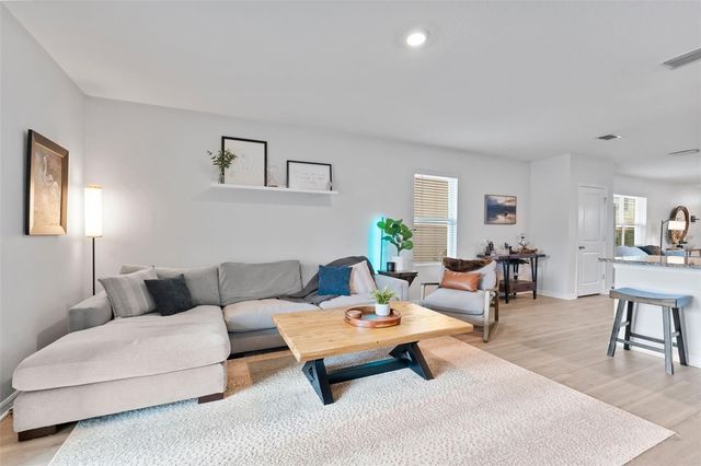 10918 TRAILING VINE DRIVE, Tampa, FL 33610