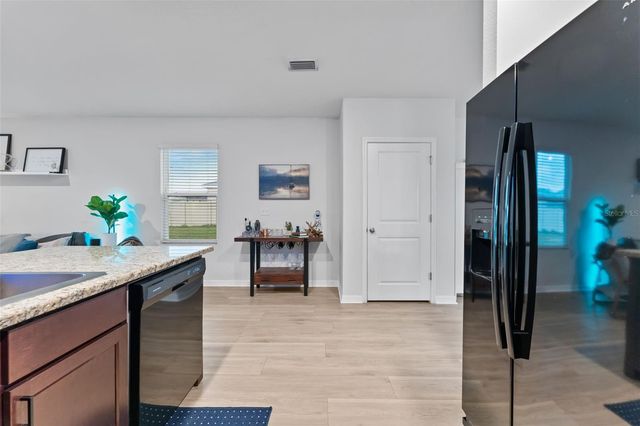 10918 TRAILING VINE DRIVE, Tampa, FL 33610