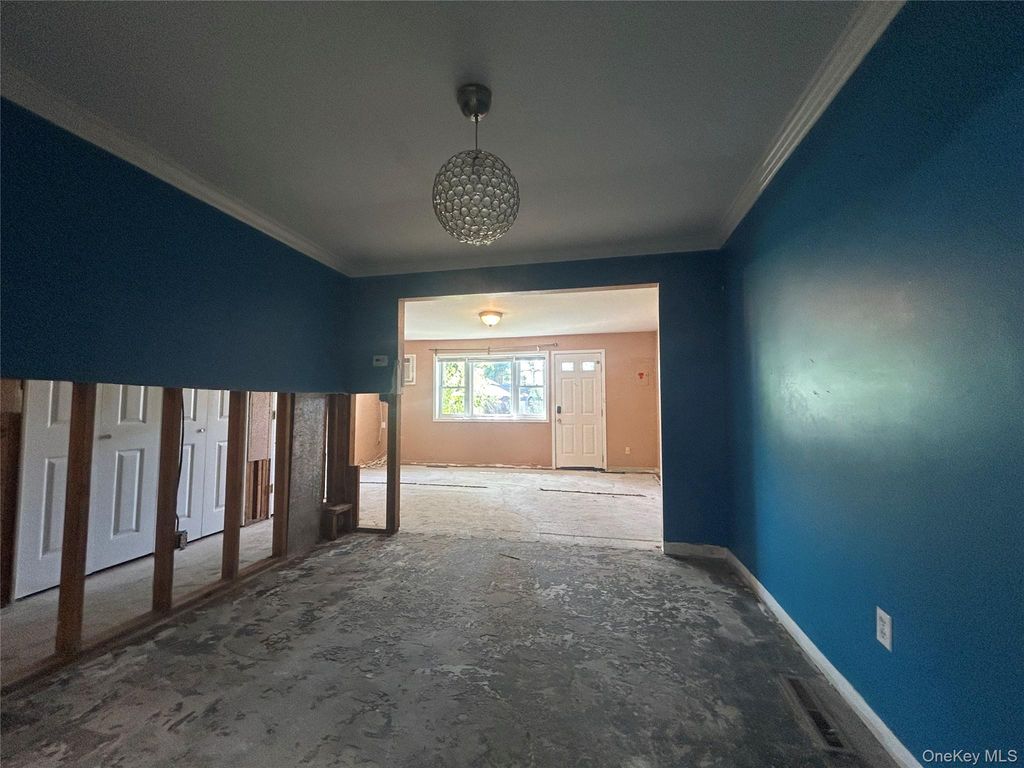 31 Farley Drive, West Haverstraw, NY 10993 — photo 4