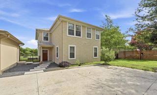 330 Howard LN, Buda, TX 78610
