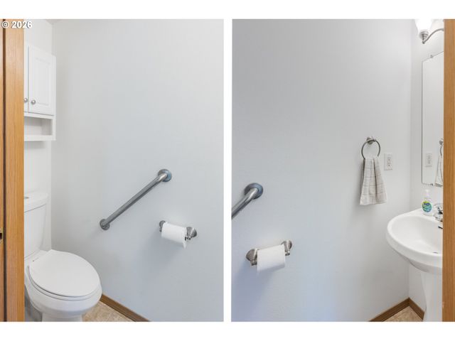 1061 40TH St, Washougal, WA 98671