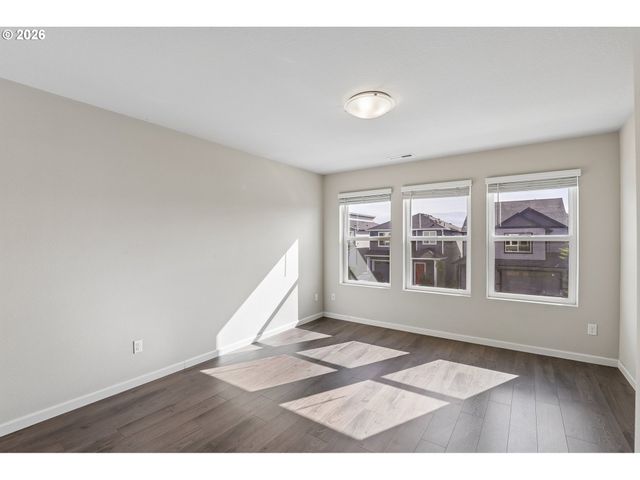 1459 19TH Ave, Forest Grove, OR 97116