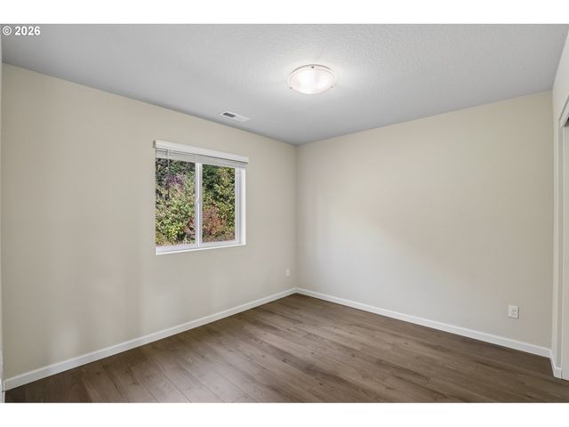 1459 19TH Ave, Forest Grove, OR 97116
