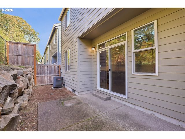 1459 19TH Ave, Forest Grove, OR 97116