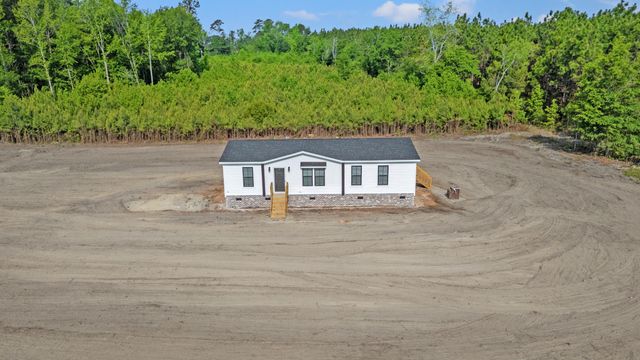1939 Troy Atkinson Rd., Mullins, SC 29574