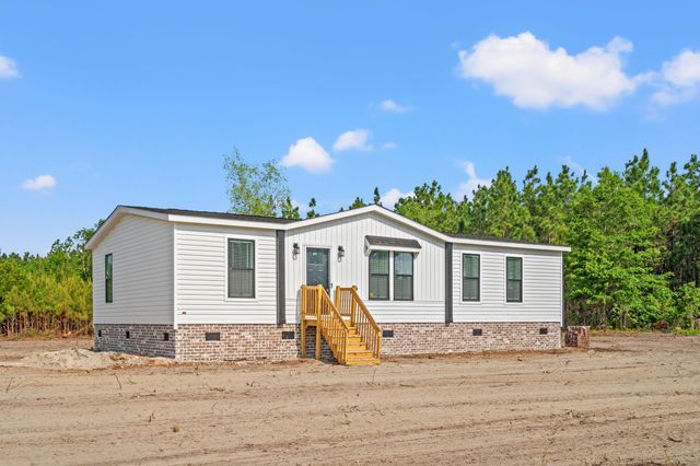 1939 Troy Atkinson Rd., Mullins, SC 29574
