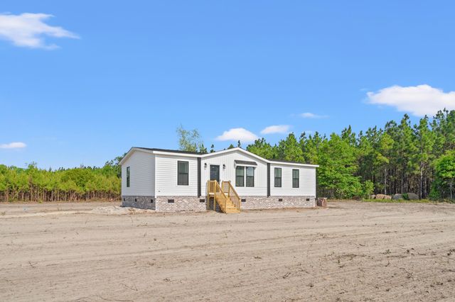 1939 Troy Atkinson Rd., Mullins, SC 29574