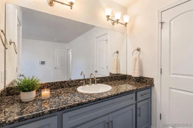 930 Peach Ave 25, El Cajon, CA 92021