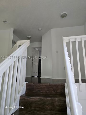 13658 SW 142nd Ter, Miami, FL 33186