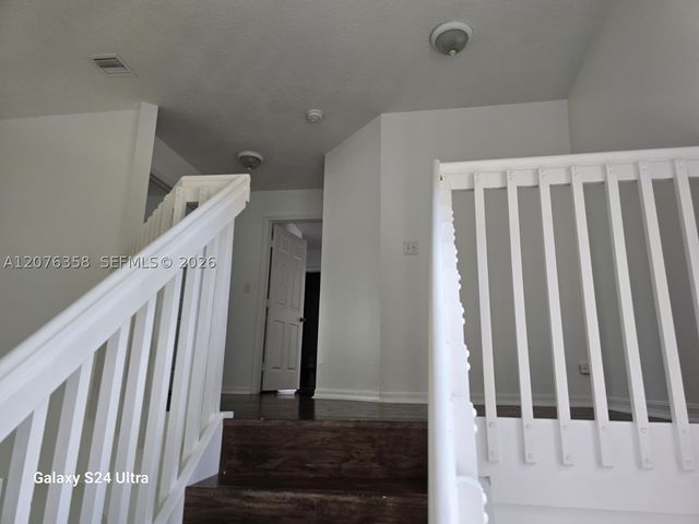 13658 SW 142nd Ter, Miami, FL 33186