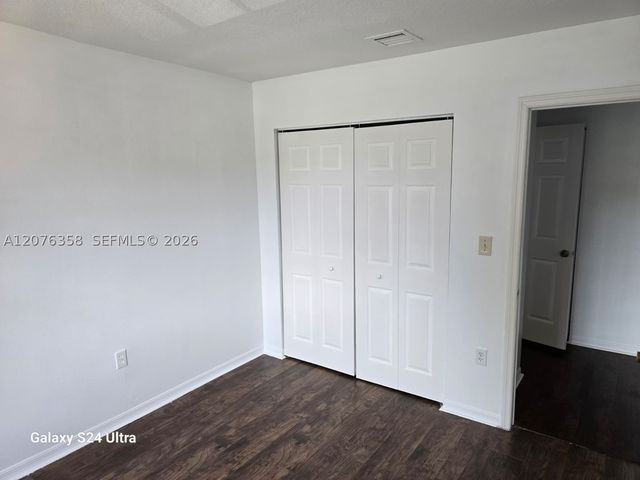 13658 SW 142nd Ter, Miami, FL 33186
