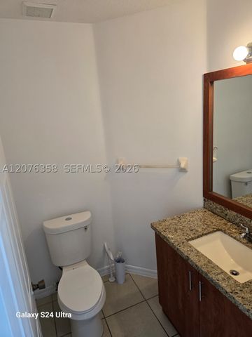 13658 SW 142nd Ter, Miami, FL 33186