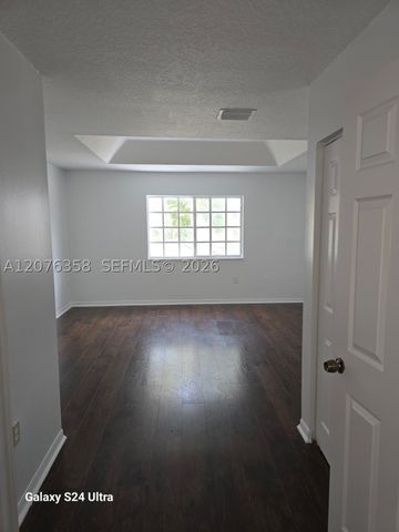 13658 SW 142nd Ter, Miami, FL 33186