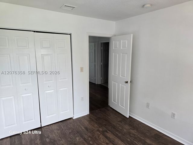 13658 SW 142nd Ter, Miami, FL 33186