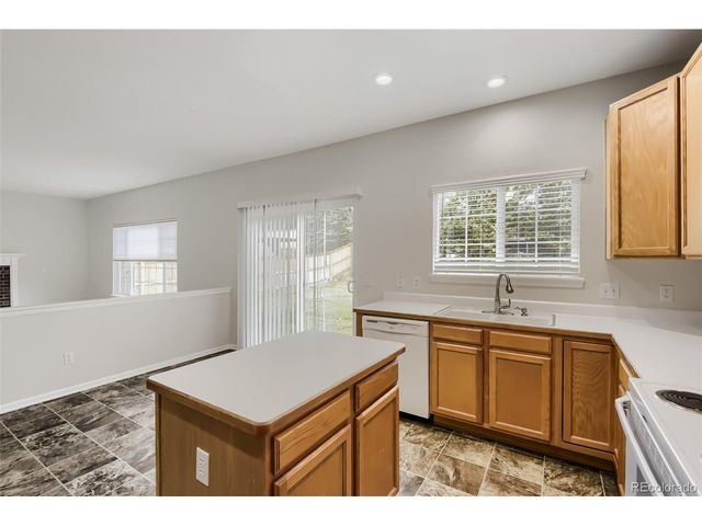 8955 Miners Dr, Highlands Ranch, CO 80126
