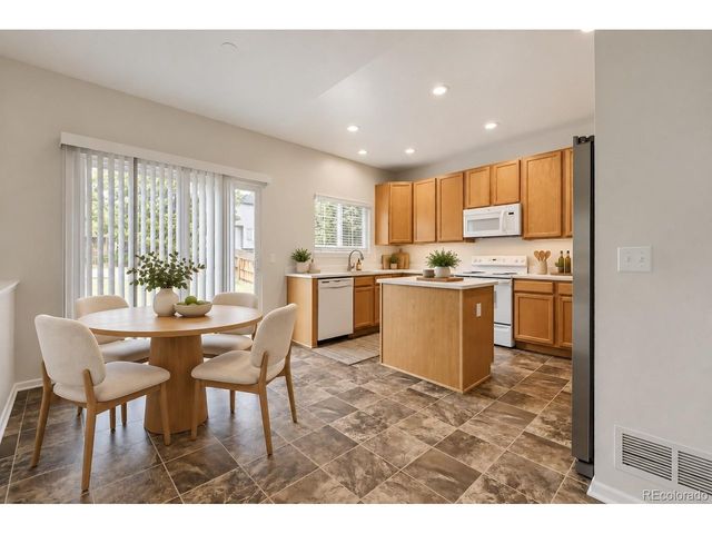 8955 Miners Dr, Highlands Ranch, CO 80126
