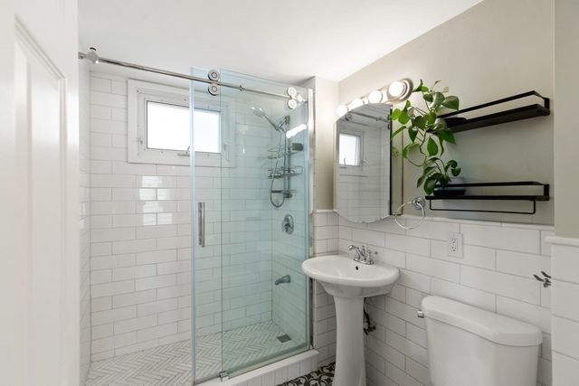 47 Litchfield St 102, Boston, MA 02135