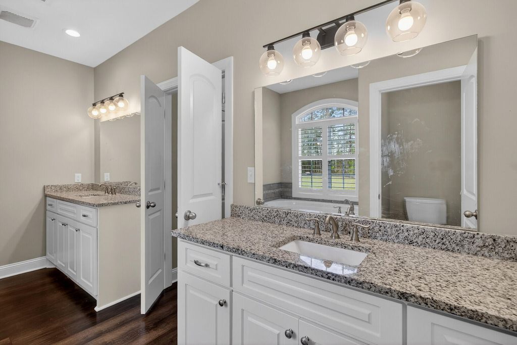 Image 18 of property listing at 2417 Old Highway 52, Moncks Corner, SC 29461