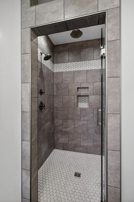 Image 19 of property listing at 2417 Old Highway 52, Moncks Corner, SC 29461