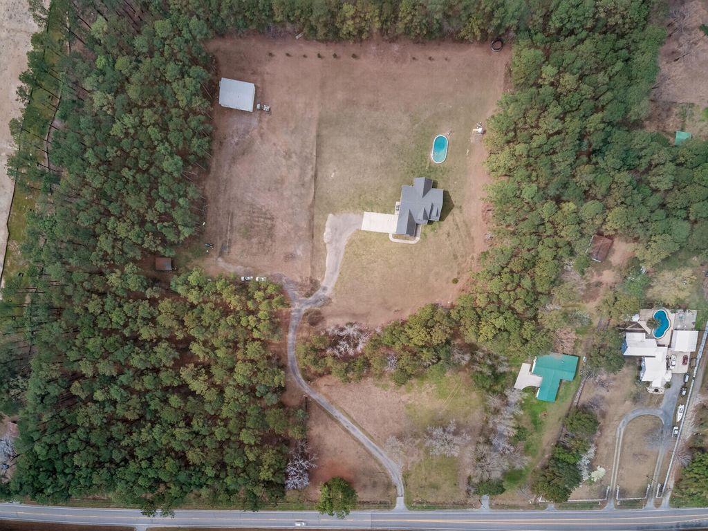 Image 27 of property listing at 2417 Old Highway 52, Moncks Corner, SC 29461