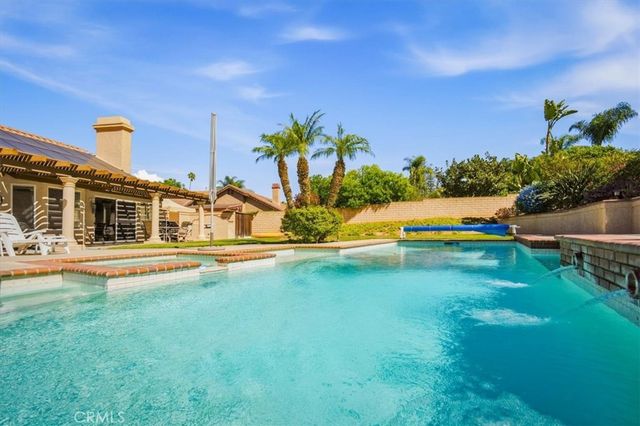 10852 Cleveland, Riverside, CA 92503