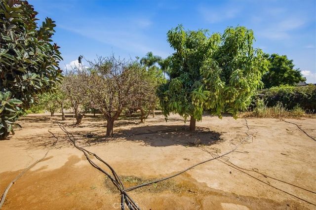 10852 Cleveland, Riverside, CA 92503