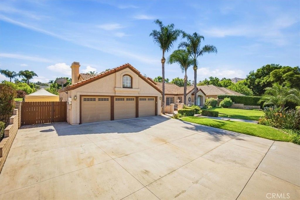 10852 Cleveland, Riverside, CA 92503 — photo 2