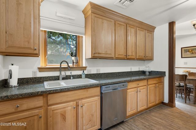 138 E 6th Street, Benson, AZ 85602