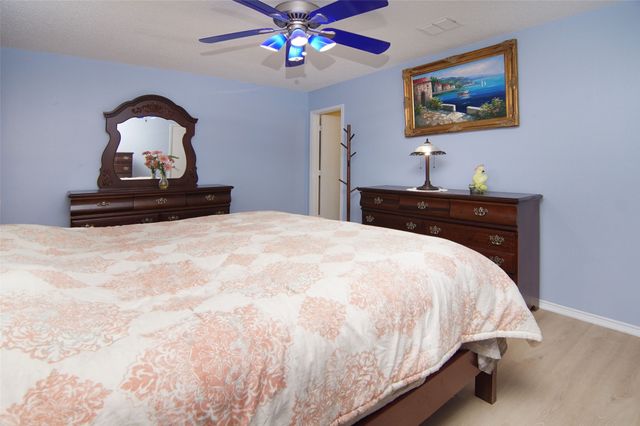 4245 Gray Fox Drive, Fort Worth, TX 76123