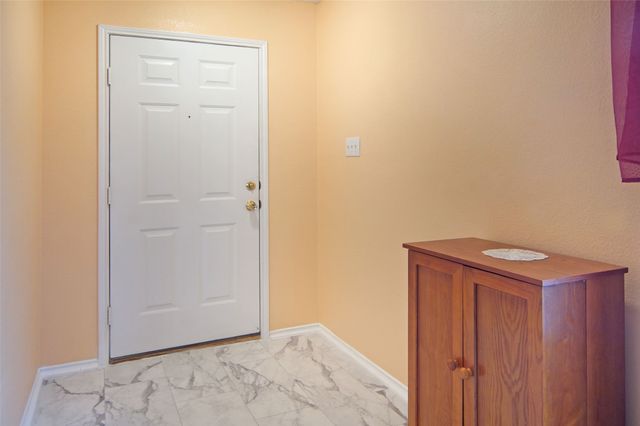 4245 Gray Fox Drive, Fort Worth, TX 76123