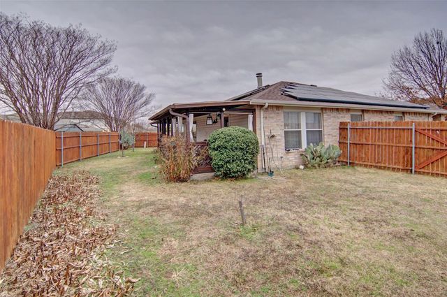 4245 Gray Fox Drive, Fort Worth, TX 76123