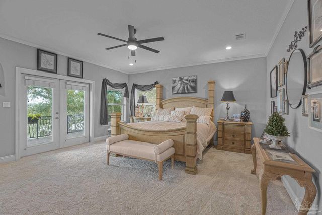 697 Palomar Dr, Pensacola, FL 32507